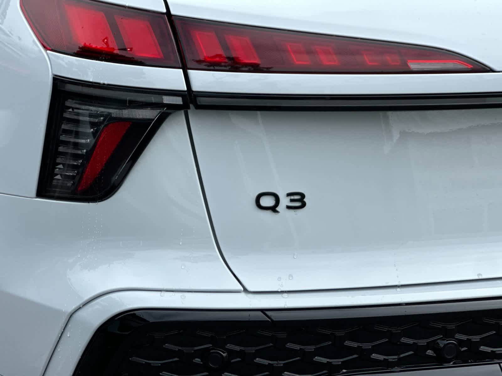 New 2026 Audi Q3 quattro 2.0T AWD/4WD image 11