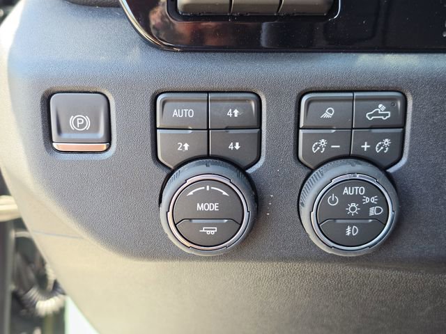 New 2026 Chevrolet Silverado 3500 LTZ w/ LTZ Plus Package AWD/4WD image 32