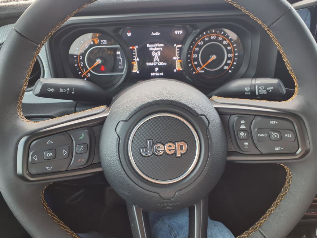 Used 2024 Jeep Gladiator Sport image 29