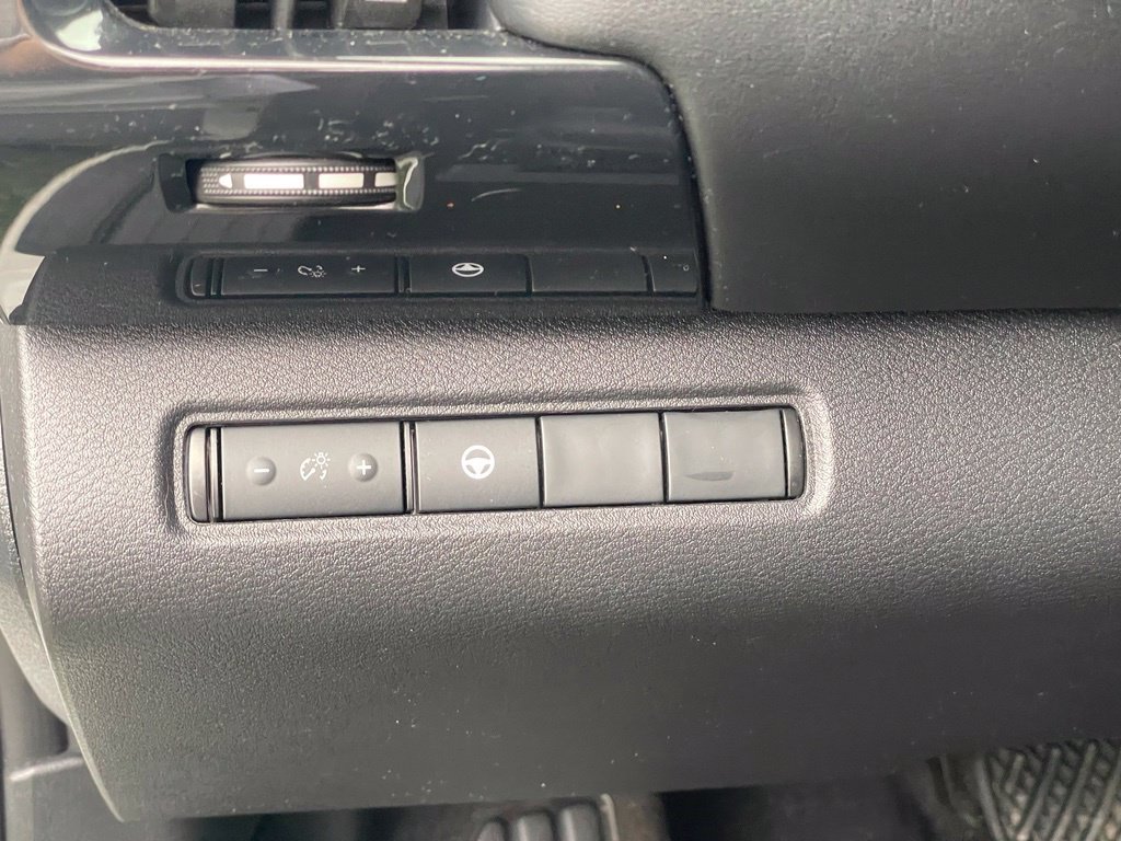 Certified 2024 Nissan Pathfinder SV AWD/4WD image 17