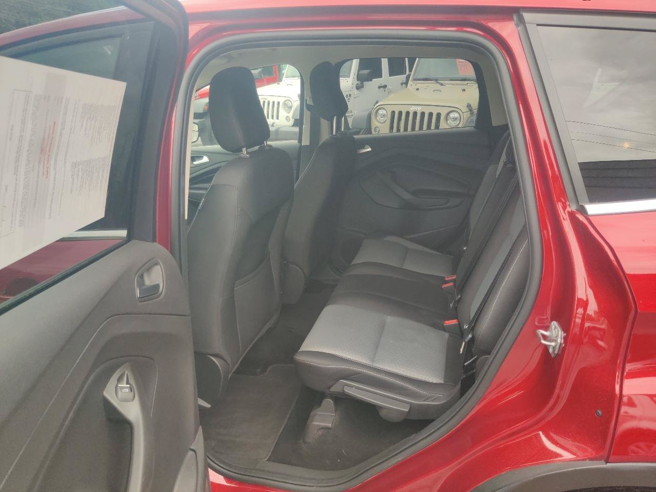 Used 2019 Ford Escape SE AWD/4WD image 12