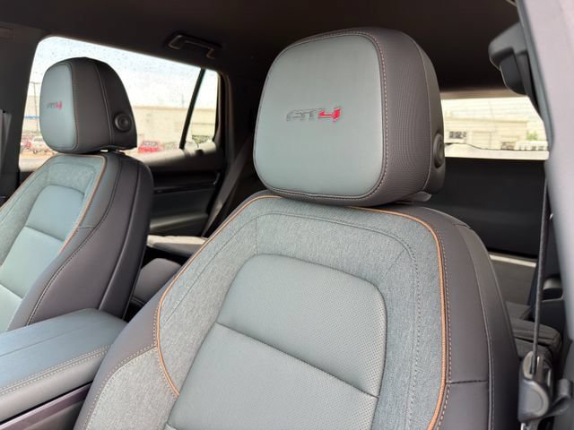 New 2026 GMC Terrain AT4 w/ Technology Package II AWD/4WD image 22