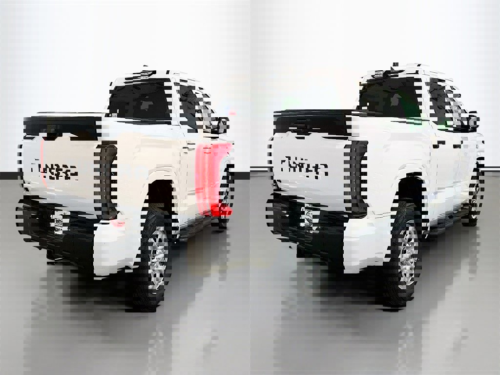 New 2026 Toyota Tundra SR image 4