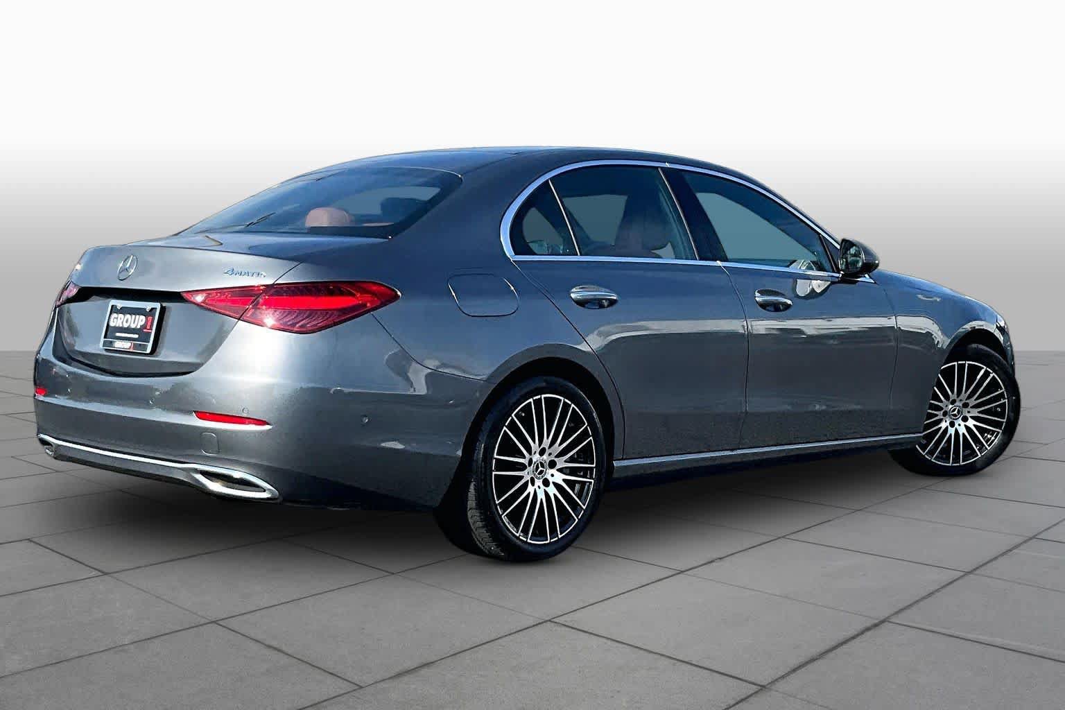 Used 2023 Mercedes-Benz C 300 4MATIC Sedan image 12