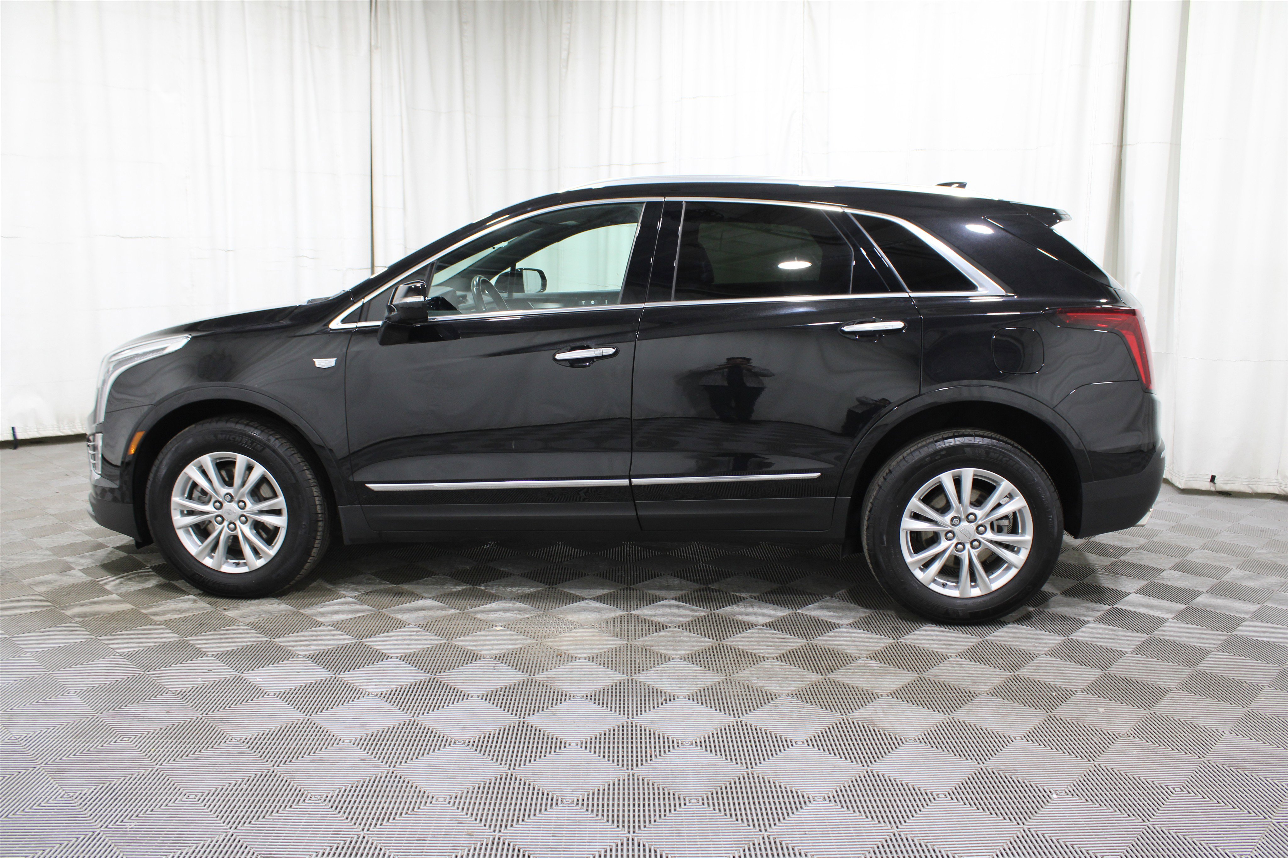 Certified 2023 Cadillac XT5 Luxury image 38