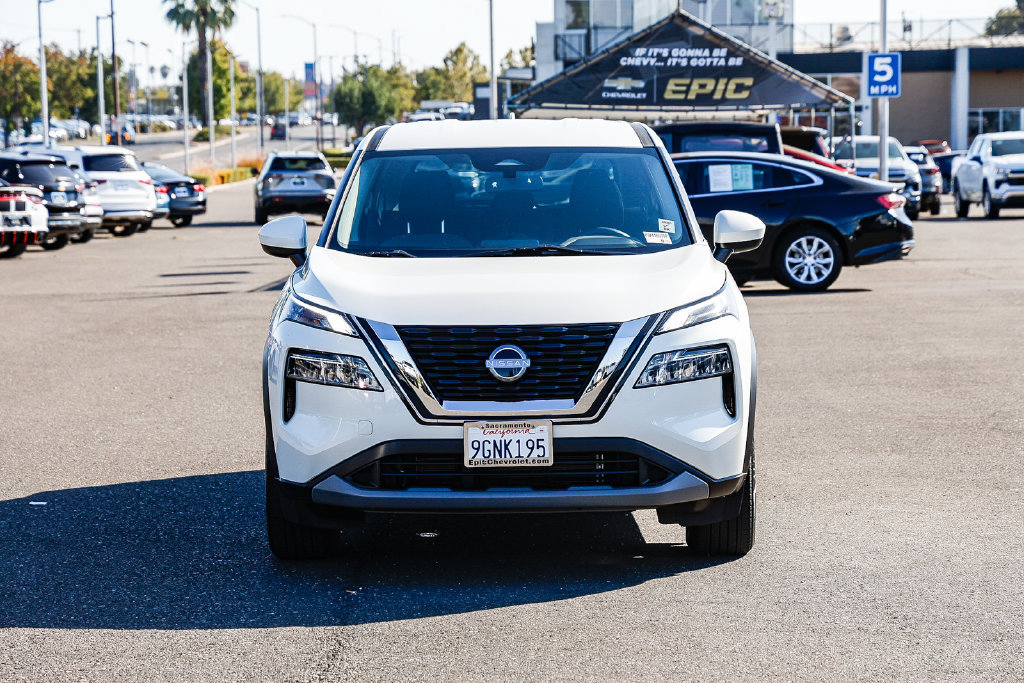Used 2023 Nissan Rogue SV FWD image 6