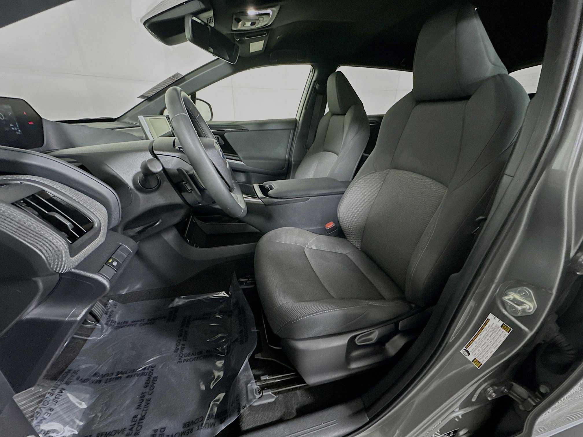 Used 2023 Subaru Solterra AWD image 12