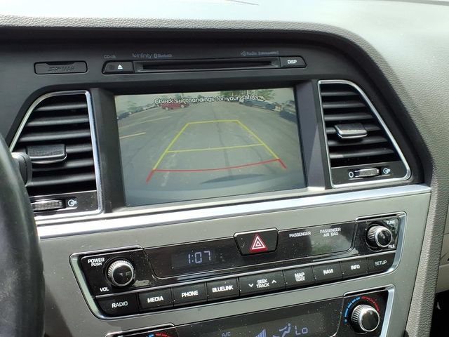 Used 2016 Hyundai Sonata Limited w/ Option Group 05 FWD image 16