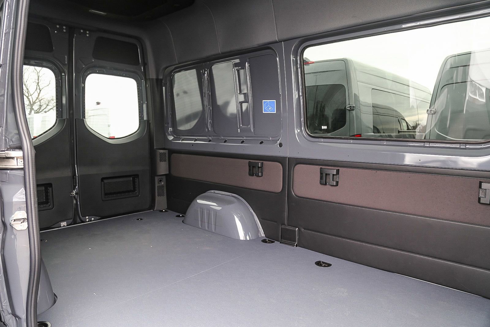 New 2024 Mercedes-Benz Sprinter 144 Cargo image 14