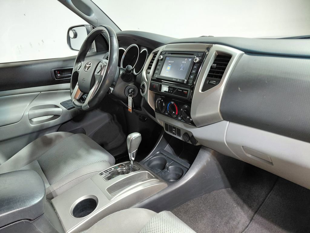 Used 2014 Toyota Tacoma 4x4 Double Cab w/ TRD Sport Package image 24