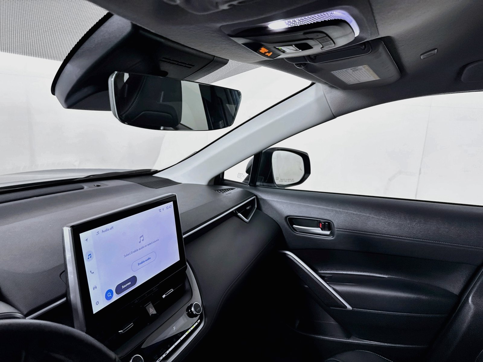 Certified 2026 Toyota Corolla Cross XLE AWD/4WD image 9