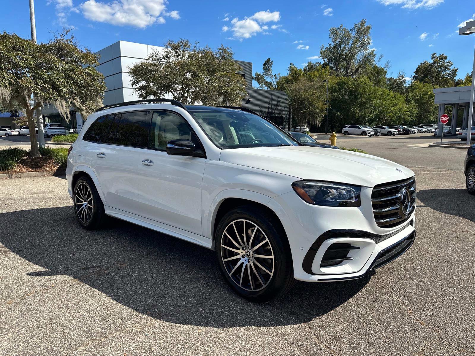 New 2026 Mercedes-Benz GLS 450 4MATIC image 7