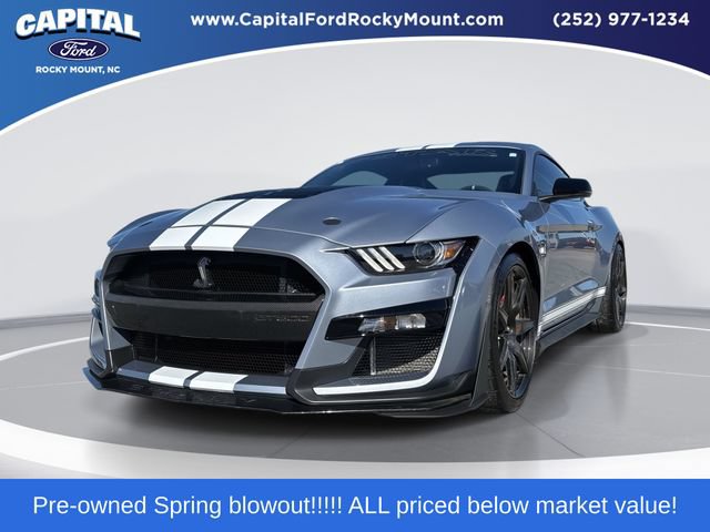 Used 2022 Ford Mustang Shelby GT500 w/ Carbon Fiber Track Pack RWD image 1