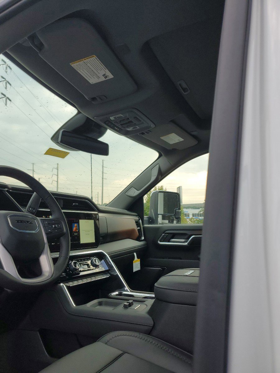 New 2025 GMC Sierra 2500 Denali image 19