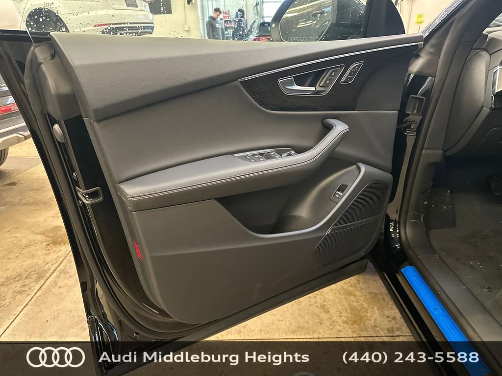 New 2026 Audi Q8 Premium Plus image 12