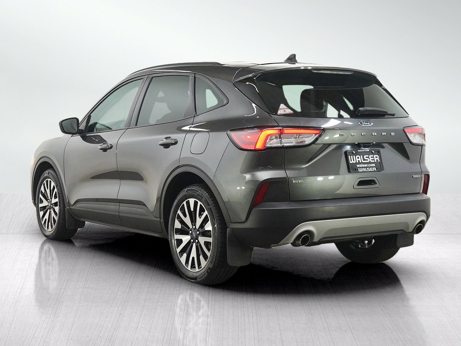 Used 2020 Ford Escape SE Sport AWD/4WD image 3