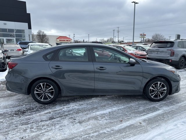 Used 2023 Kia Forte LXS image 8