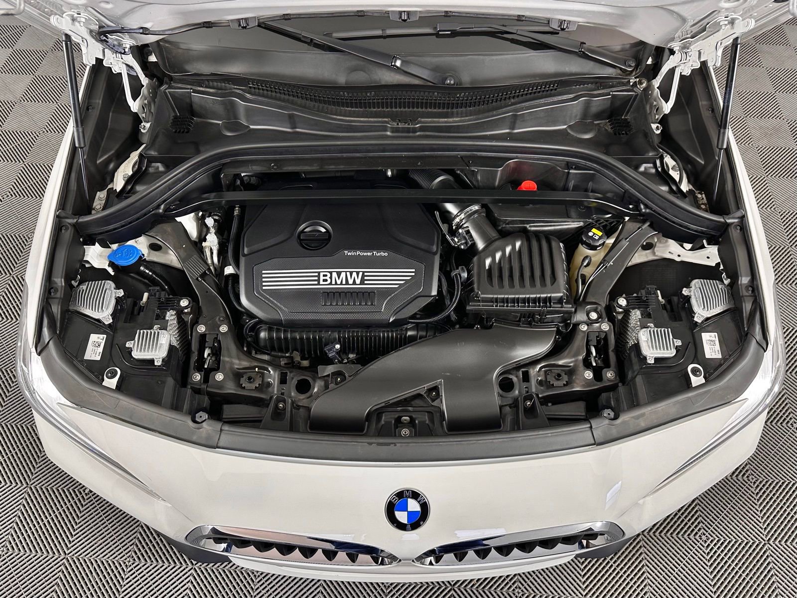 Used 2023 BMW X2 xDrive28i w/ Premium Package 2 image 24