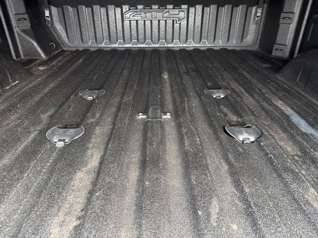 Used 2024 GMC Sierra 2500 AT4 w/ AT4 Premium Plus Package image 5