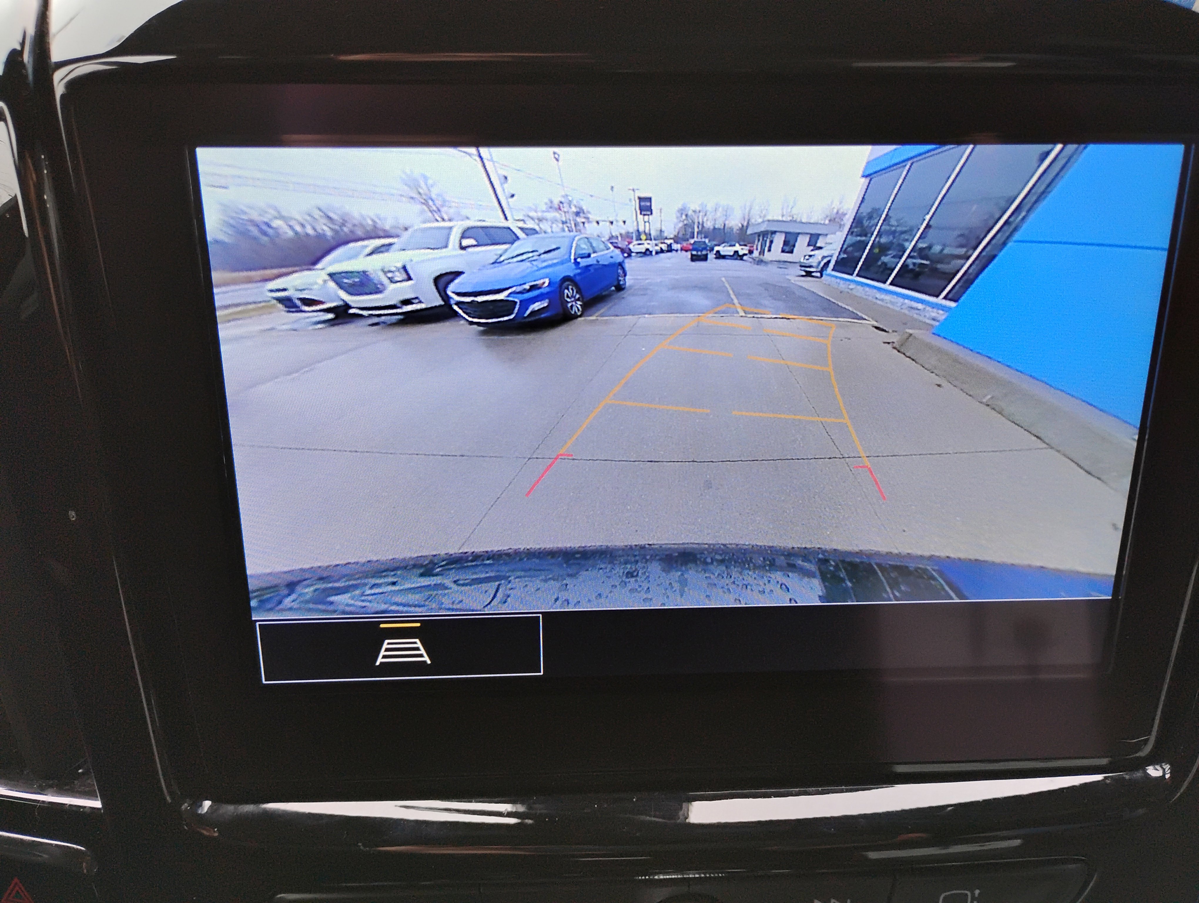 Used 2023 Chevrolet Traverse LT w/ LPO, Floor Liner Package AWD/4WD image 6
