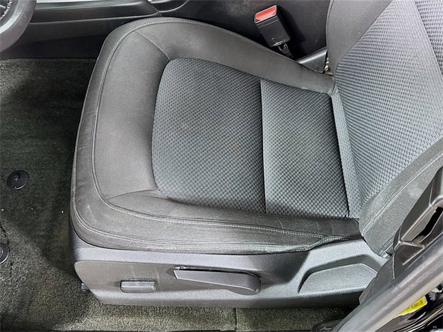 Used 2016 Chevrolet Colorado LT w/ Midnight Edition image 20