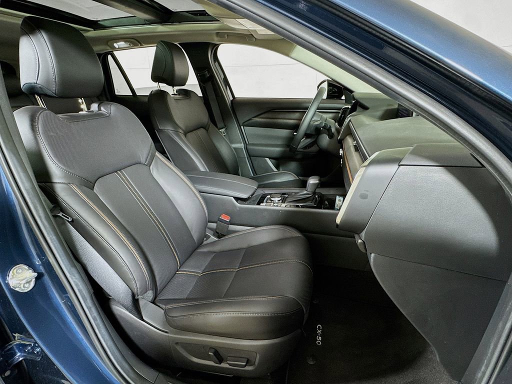 Certified 2025 MAZDA CX-50 2.5 Hybrid w/ Premium Plus Pkg image 28