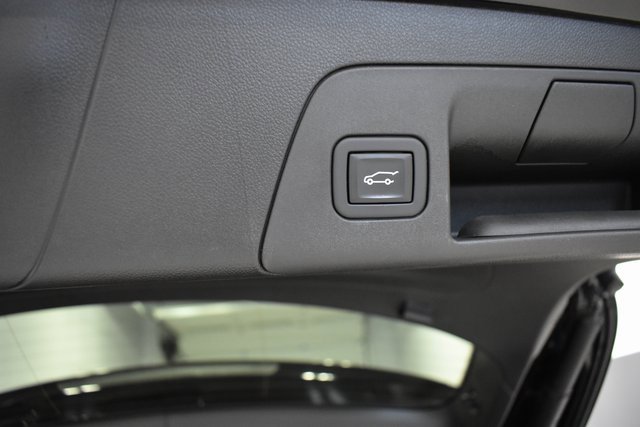 Used 2023 Buick Envision Preferred image 33