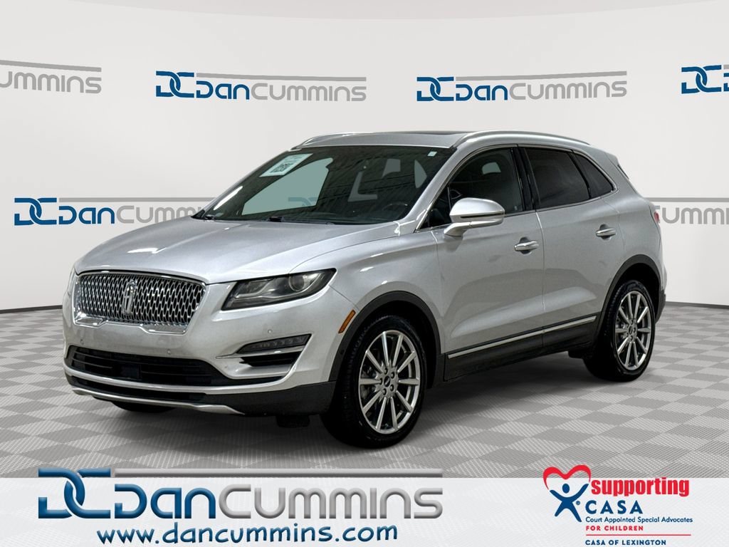 Used 2019 Lincoln MKC Reserve w/ MKC Technology Package FWD image 1