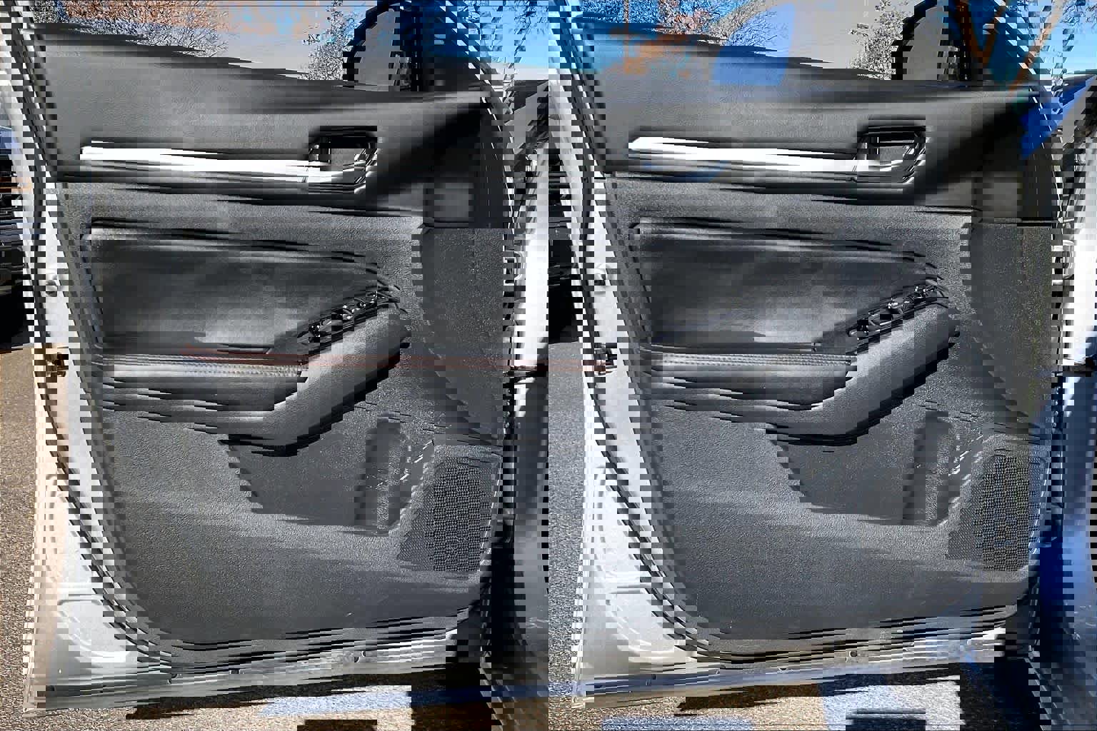 Used 2024 Nissan Altima 2.5 SR image 21