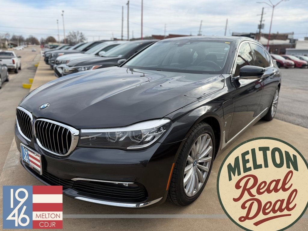 Used 2018 BMW 740e xDrive image 1