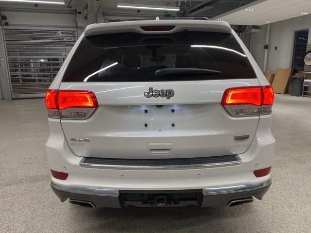 Used 2020 Jeep Grand Cherokee Summit image 6