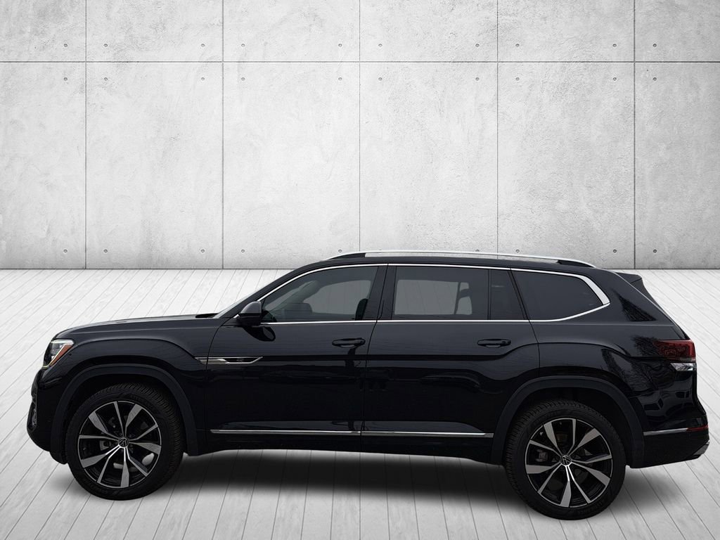 Used 2024 Volkswagen Atlas SEL Premium R-Line image 9
