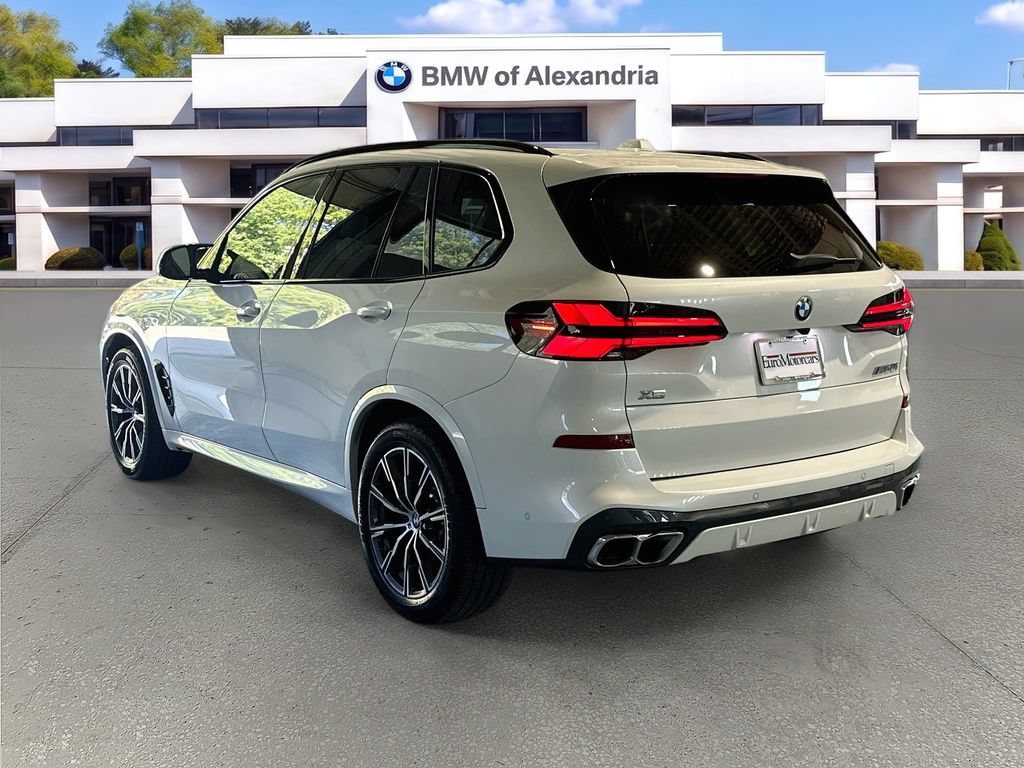 Used 2025 BMW X5 M60i AWD/4WD image 7