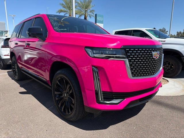 Used 2023 Cadillac Escalade Premium Luxury w/ Performance Package AWD/4WD image 2
