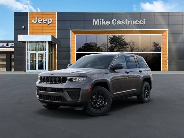 New 2026 Jeep Grand Cherokee Altitude AWD/4WD image 2