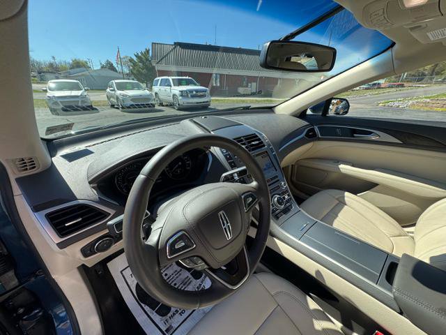 Used 2017 Lincoln MKZ Select w/ Select Plus Package image 9