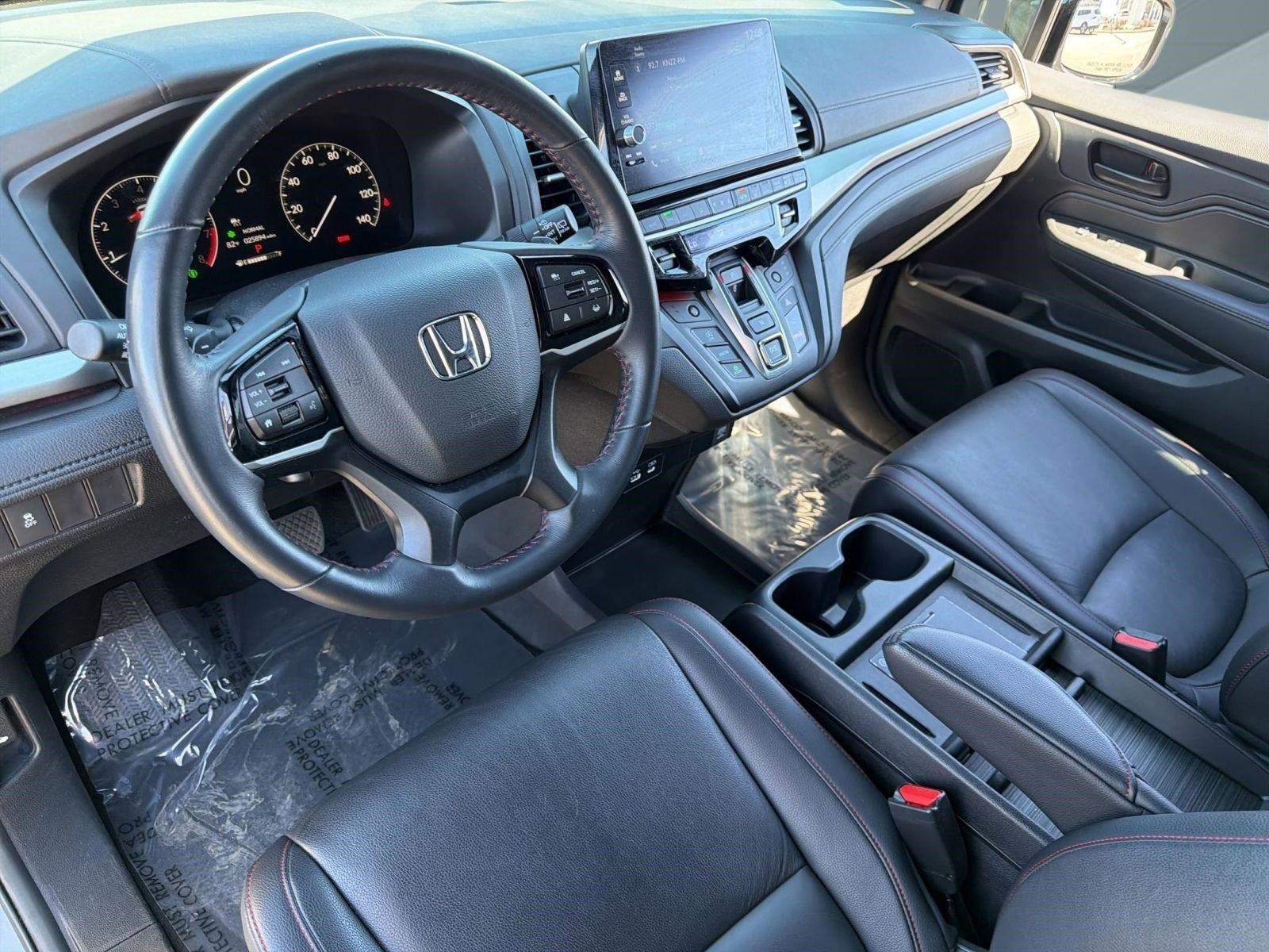Used 2025 Honda Odyssey Sport-L image 4