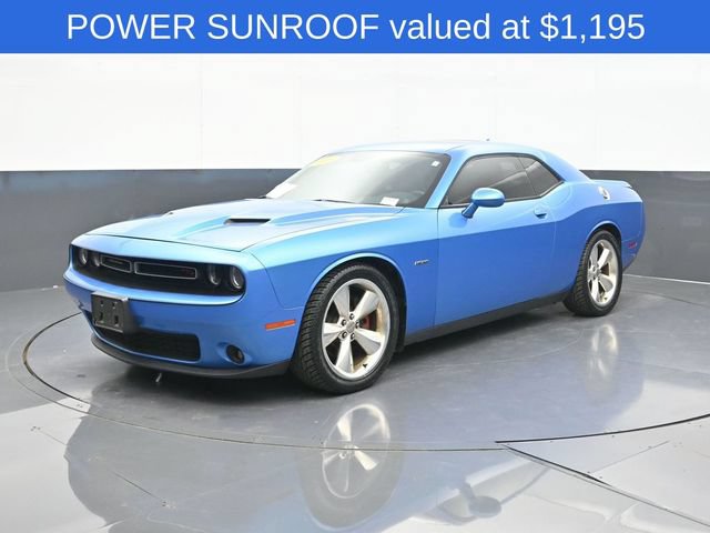 Used 2015 Dodge Challenger R/T Plus RWD image 4
