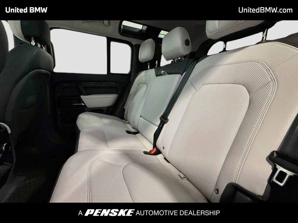 Used 2025 Land Rover Defender 110 V8 AWD/4WD image 20