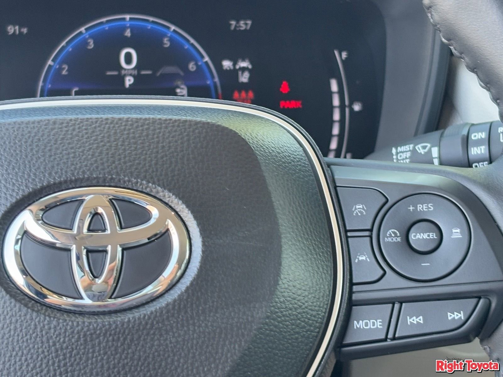 Certified 2026 Toyota Corolla Cross LE FWD image 23