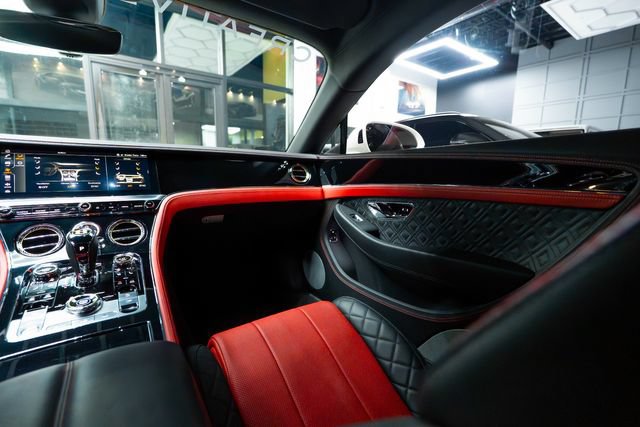 Used 2020 Bentley Continental GT V8 AWD/4WD image 23