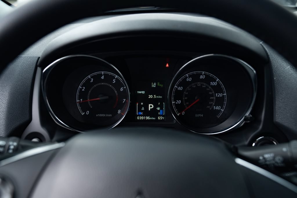 Used 2022 Mitsubishi Outlander Sport SE FWD image 12