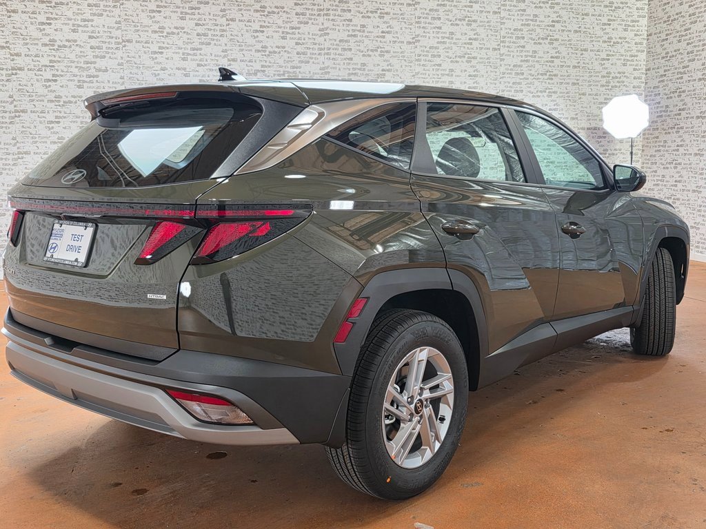 New 2026 Hyundai Tucson SE image 8