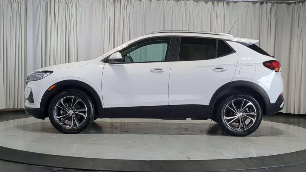 Used 2023 Buick Encore GX Select w/ Safety Package II FWD image 6