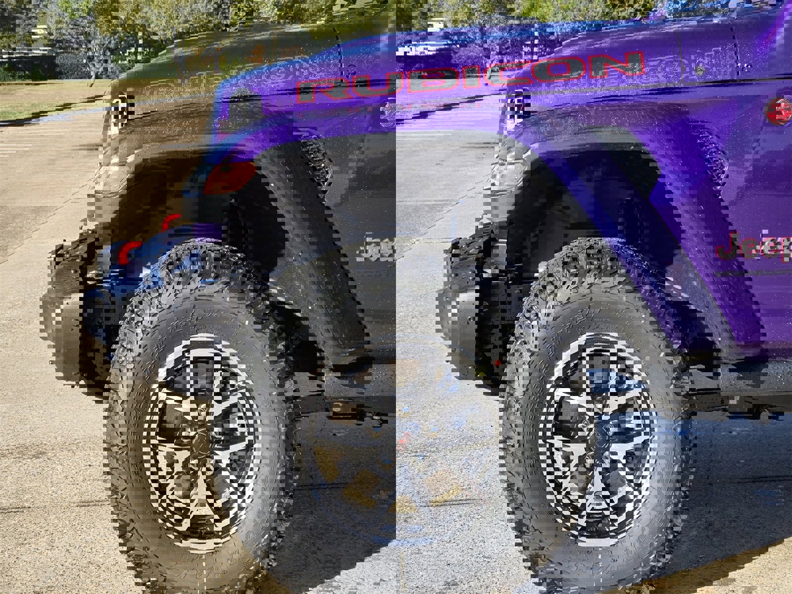 New 2026 Jeep Wrangler Unlimited Rubicon w/ Safety Group image 9