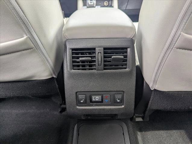 Used 2024 Mitsubishi Outlander SEL image 21