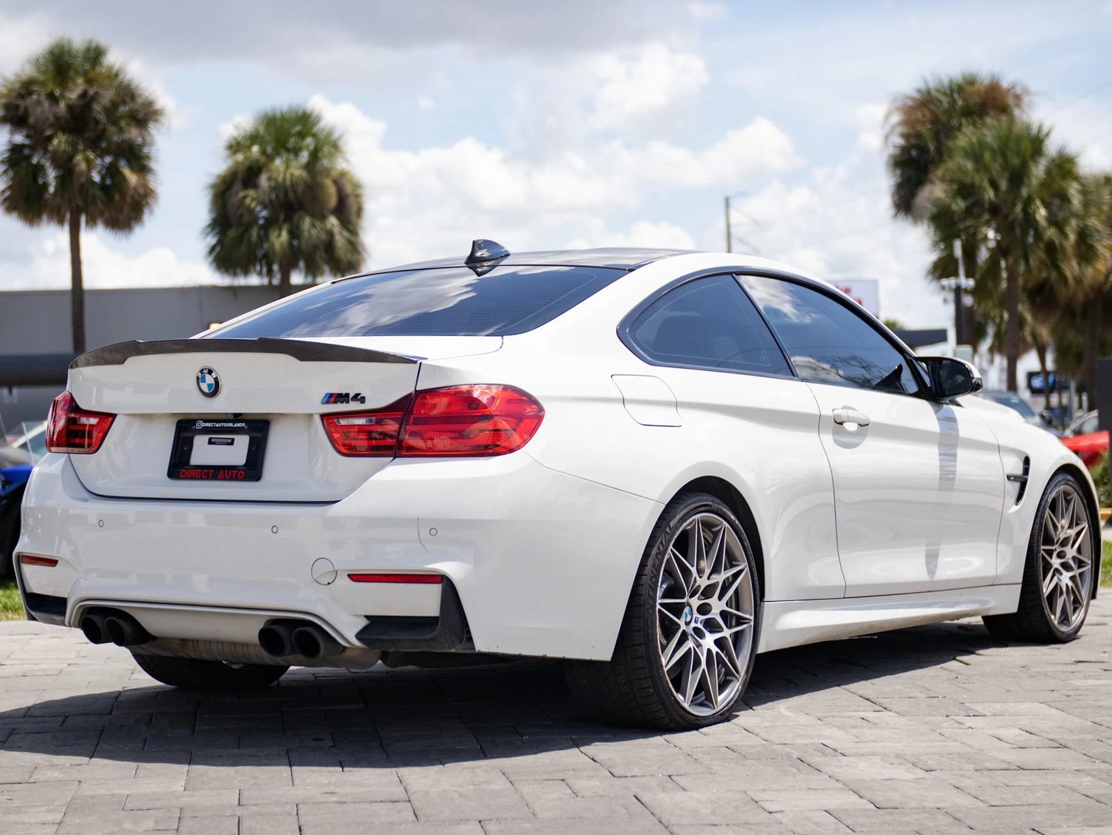 Used 2017 BMW M4 Coupe RWD image 13