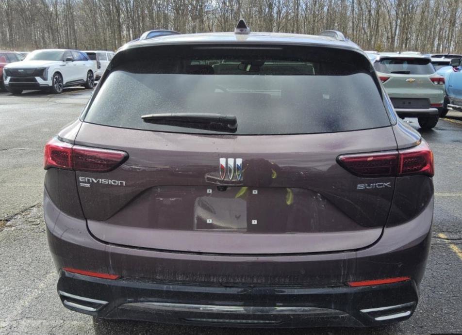 Used 2025 Buick Envision Sport Touring image 3