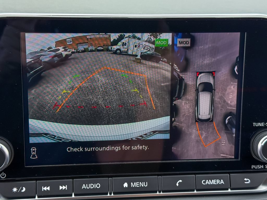 Certified 2026 Nissan Rogue SV AWD/4WD image 17