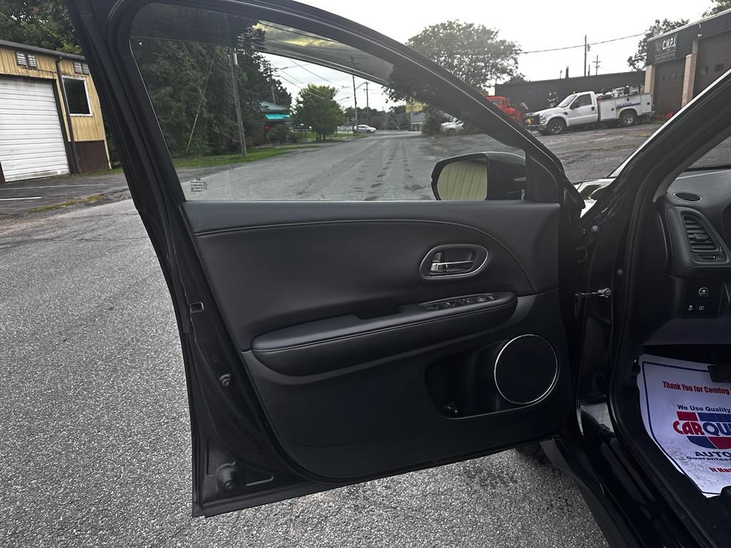 Used 2016 Honda HR-V EX-L image 15